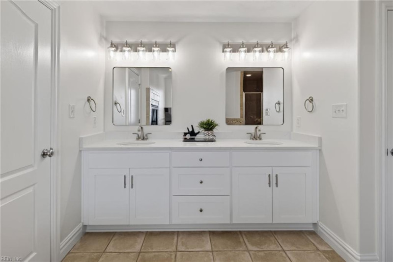 Photo 24 of 42 residential for sale in Virginia Beach virginia