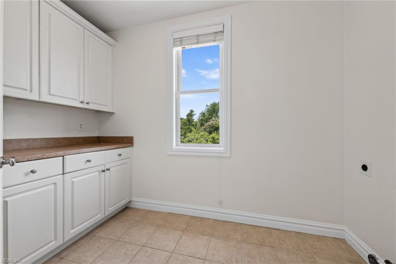 Photo 33 of 42 residential for sale in Virginia Beach virginia