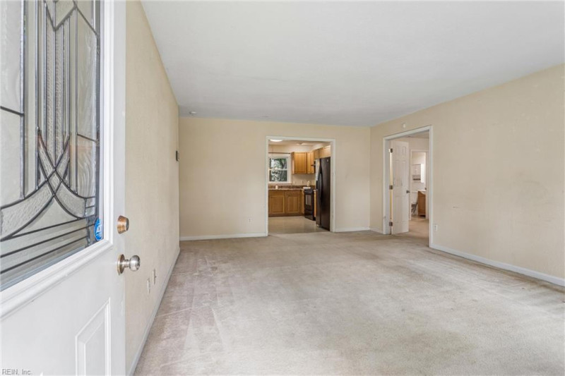 Photo 4 of 50 residential for sale in Newport News virginia Photo 4 of 50 residential for sale in Newport News virginia