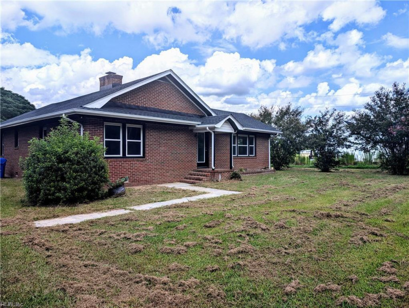 Photo 3 of 40 residential for sale in Suffolk virginia Photo 3 of 40 residential for sale in Suffolk virginia