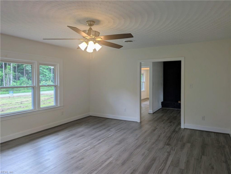 Photo 30 of 40 residential for sale in Suffolk virginia Photo 30 of 40 residential for sale in Suffolk virginia