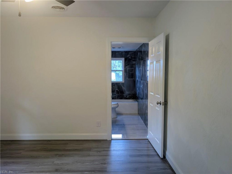 Photo 4 of 40 residential for sale in Suffolk virginia Photo 4 of 40 residential for sale in Suffolk virginia
