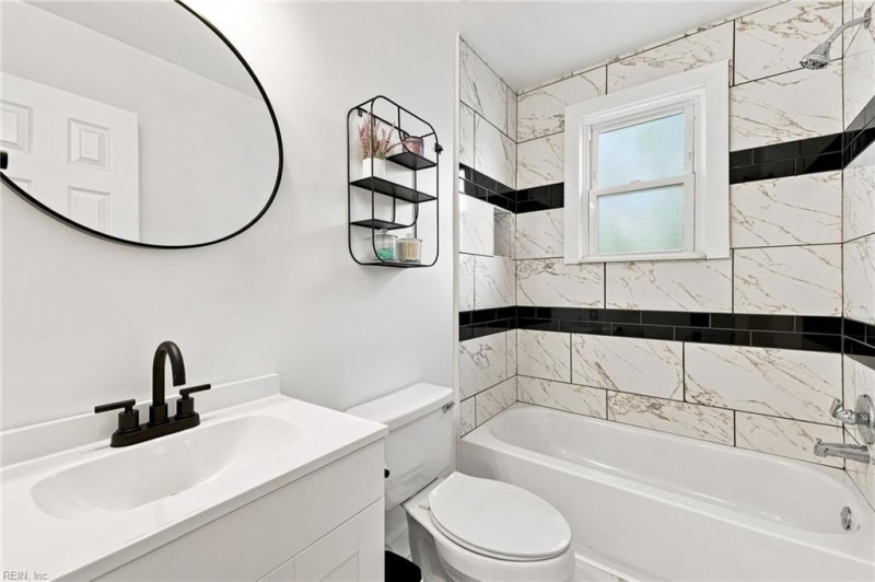 Photo 21 of 39 residential for sale in Norfolk virginia