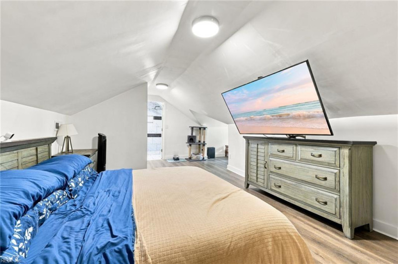 Photo 27 of 39 residential for sale in Norfolk virginia