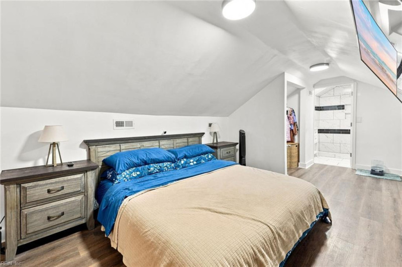 Photo 28 of 39 residential for sale in Norfolk virginia