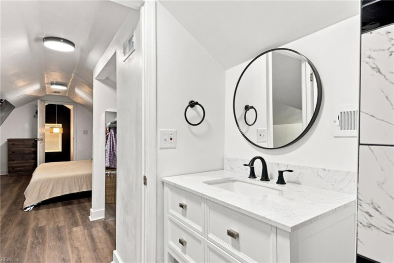 Photo 34 of 39 residential for sale in Norfolk virginia