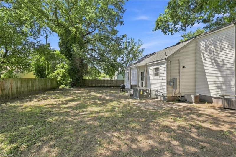 Photo 38 of 39 residential for sale in Norfolk virginia