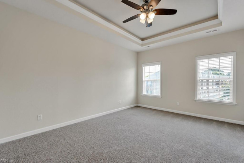 Photo 15 of 35 residential for sale in Chesapeake virginia
