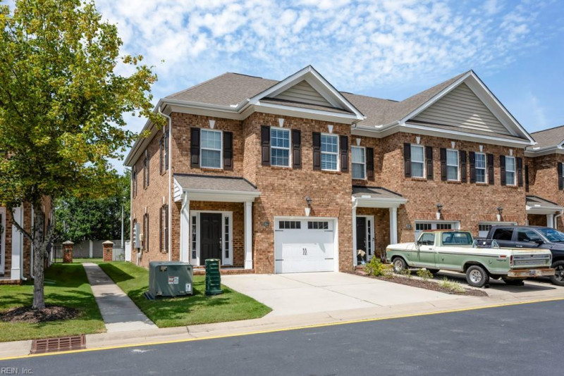 Photo 28 of 35 residential for sale in Chesapeake virginia