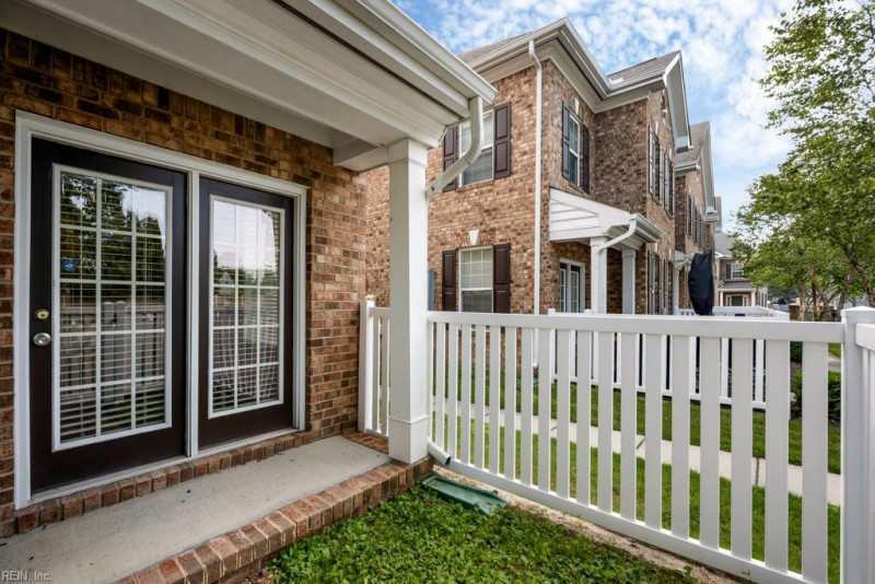 Photo 32 of 35 residential for sale in Chesapeake virginia