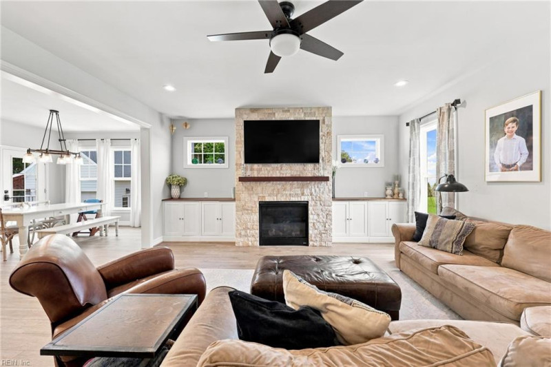 Photo 10 of 50 residential for sale in Suffolk virginia Photo 10 of 50 residential for sale in Suffolk virginia