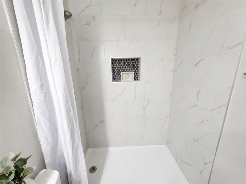 Photo 15 of 28 residential for sale in Norfolk virginia