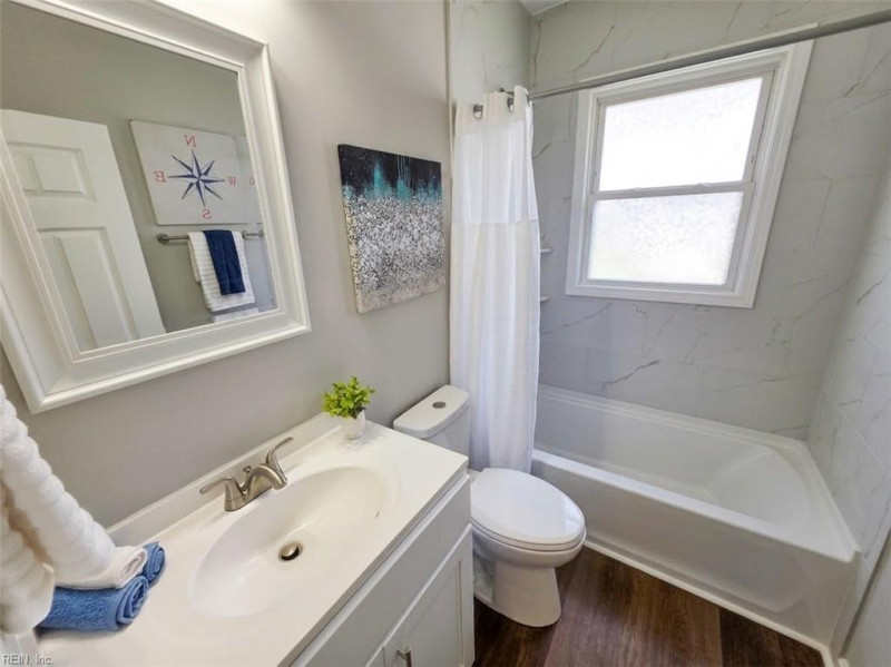 Photo 21 of 28 residential for sale in Norfolk virginia