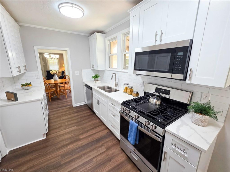 Photo 6 of 28 residential for sale in Norfolk virginia