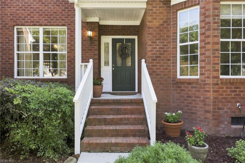 Photo 4 of 50 residential for sale in Chesapeake virginia Photo 4 of 50 residential for sale in Chesapeake virginia