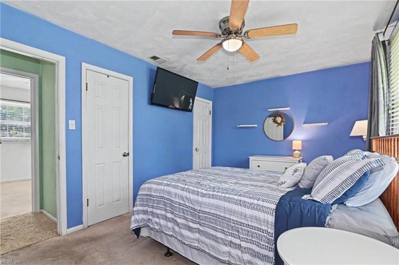 Photo 23 of 43 residential for sale in Virginia Beach virginia