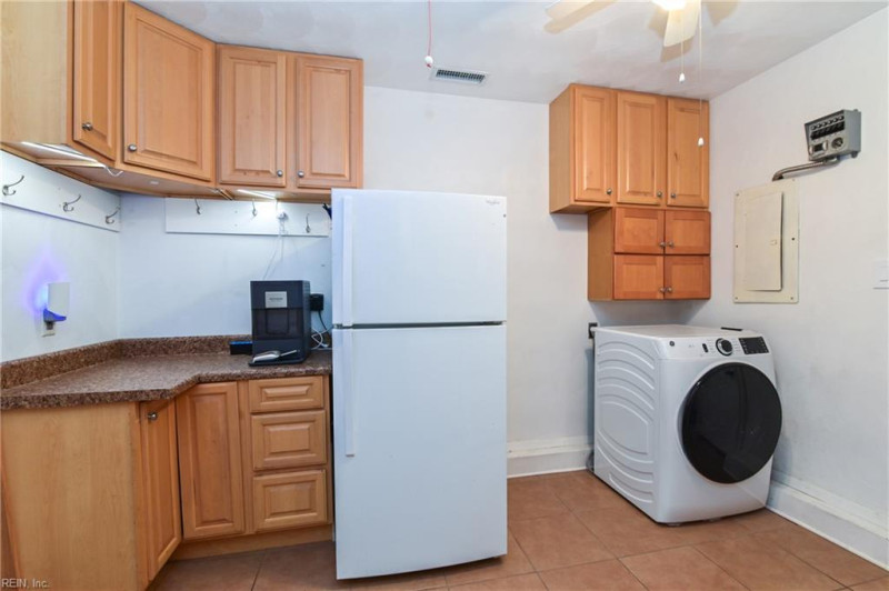Photo 38 of 43 residential for sale in Virginia Beach virginia