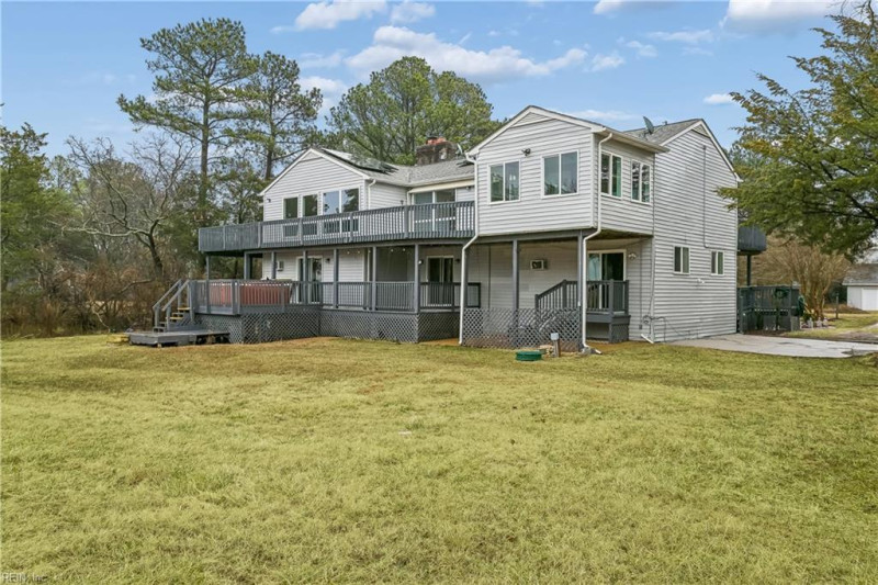 Photo 20 of 24 residential for sale in Gloucester County virginia