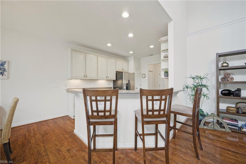 Photo 9 of 50 residential for sale in Chesapeake virginia