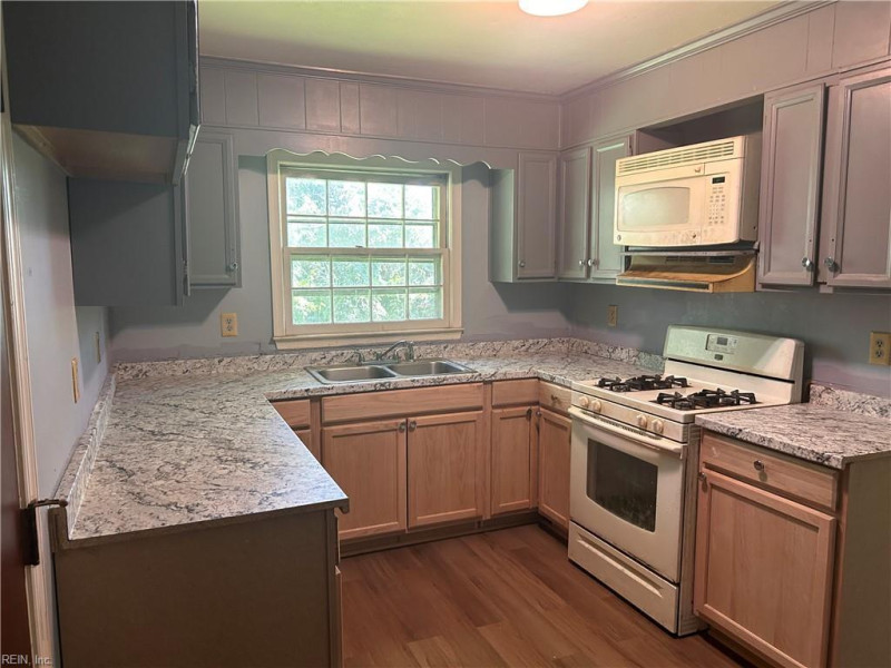 Photo 4 of 20 residential for sale in Portsmouth virginia Photo 4 of 20 residential for sale in Portsmouth virginia