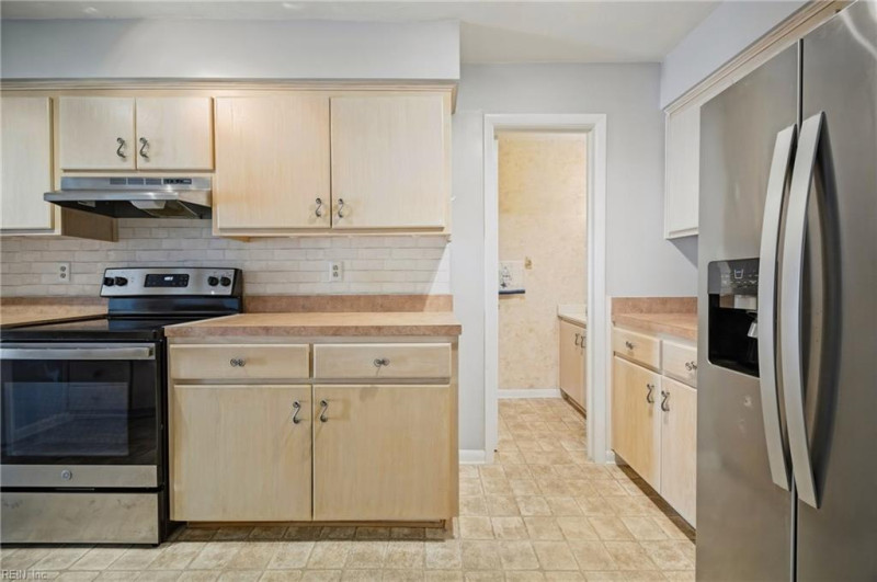 Photo 6 of 49 residential for sale in Virginia Beach virginia Photo 6 of 49 residential for sale in Virginia Beach virginia