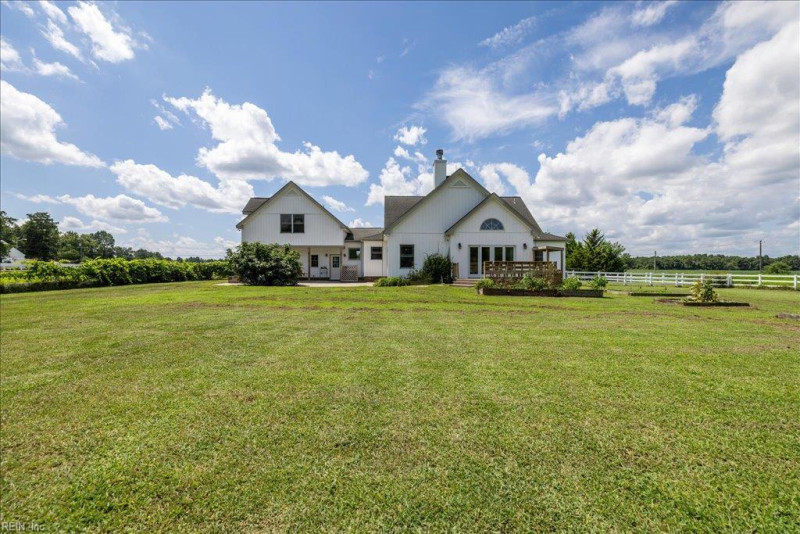 Photo 29 of 50 residential for sale in Suffolk virginia