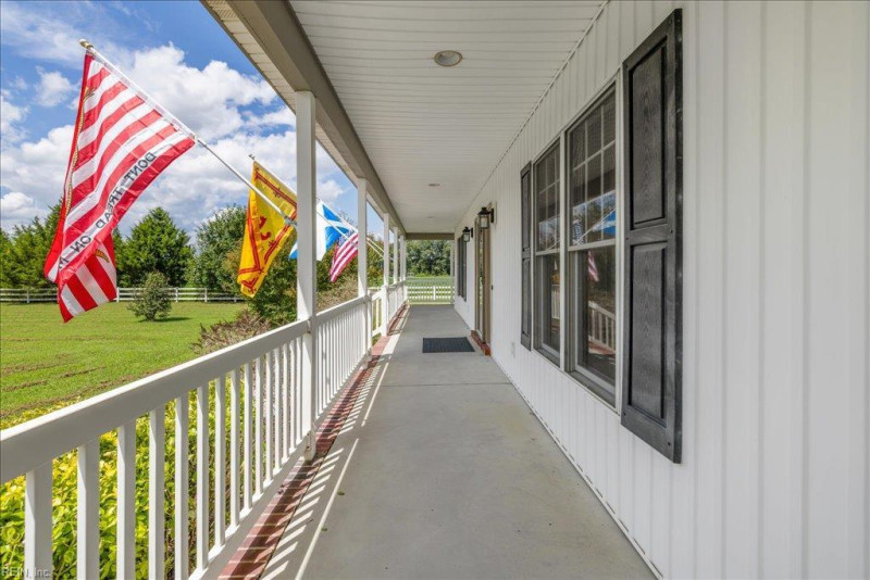 Photo 7 of 50 residential for sale in Suffolk virginia