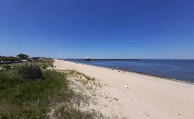 820 Willoughby Bay Avenue, Norfolk, VA 23503