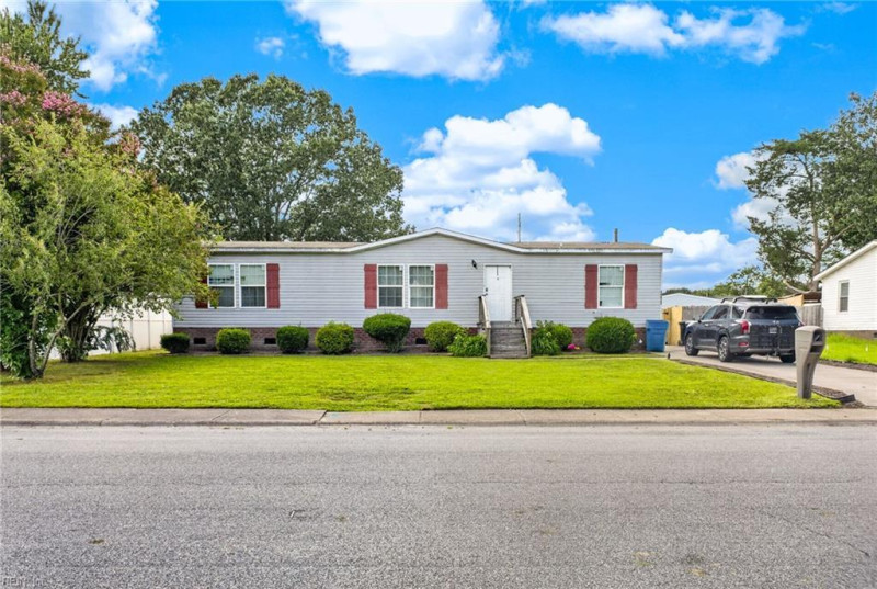 Photo 1 of 28 residential for sale in Virginia Beach virginia