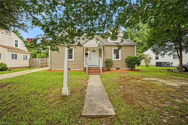 Photo 3 of 32 residential for sale in Hampton virginia Photo 3 of 32 residential for sale in Hampton virginia
