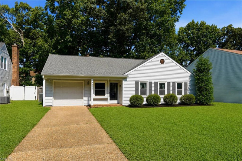 Photo 3 of 35 residential for sale in Newport News virginia Photo 3 of 35 residential for sale in Newport News virginia