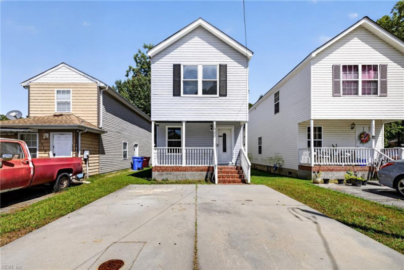 Photo 2 of 22 residential for sale in Chesapeake virginia Photo 2 of 22 residential for sale in Chesapeake virginia