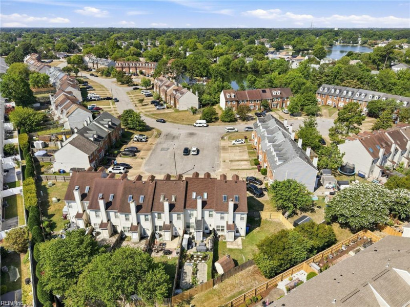 Photo 38 of 39 residential for sale in Chesapeake virginia Photo 38 of 39 residential for sale in Chesapeake virginia