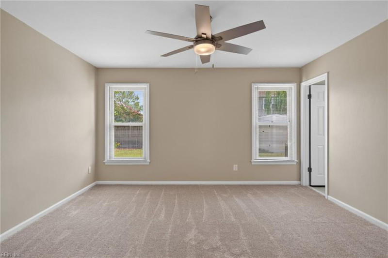 Photo 13 of 25 residential for sale in Virginia Beach virginia