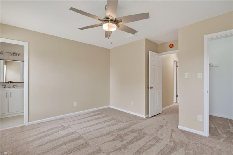 Photo 14 of 25 residential for sale in Virginia Beach virginia