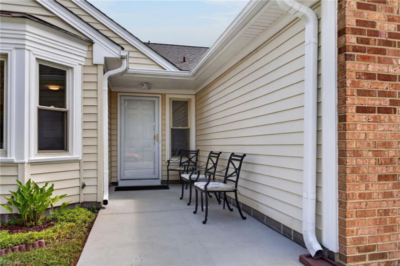 Photo 2 of 25 residential for sale in Virginia Beach virginia
