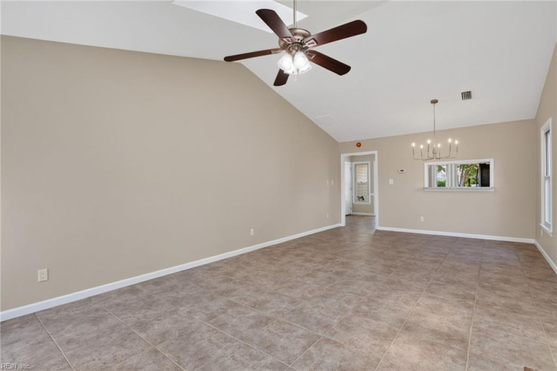 Photo 6 of 25 residential for sale in Virginia Beach virginia