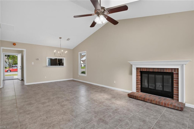 Photo 7 of 25 residential for sale in Virginia Beach virginia