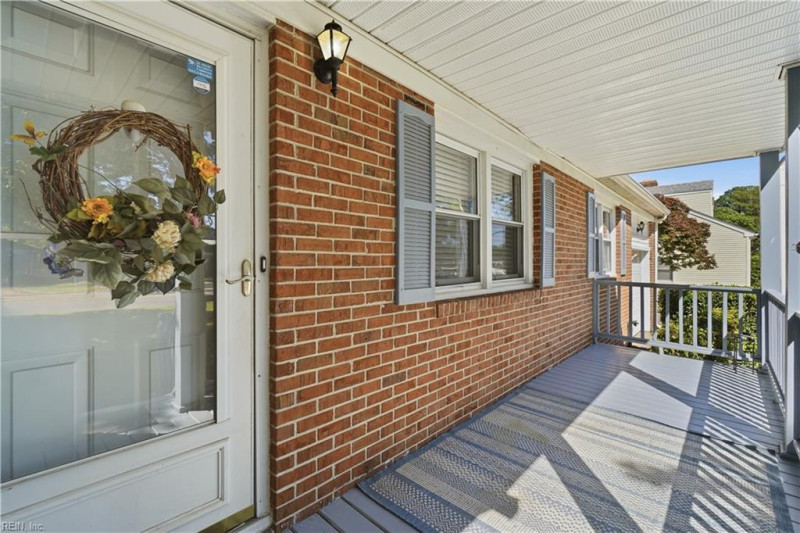 Photo 3 of 43 residential for sale in Portsmouth virginia Photo 3 of 43 residential for sale in Portsmouth virginia