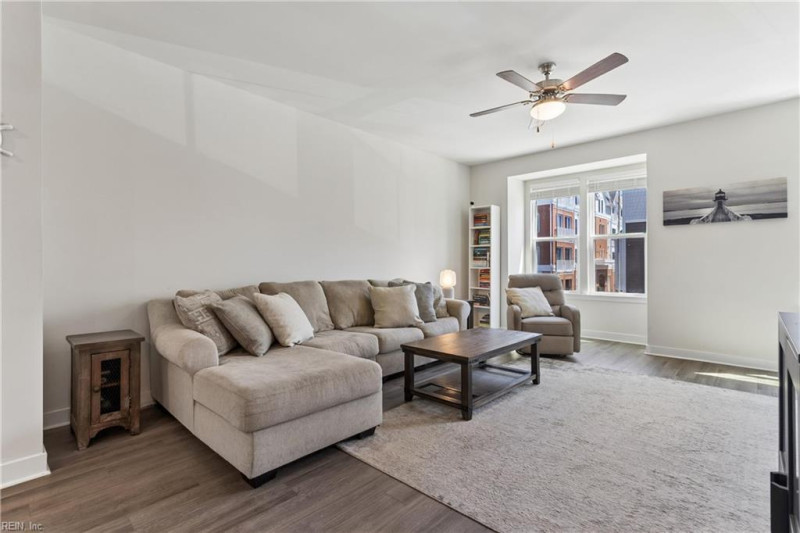 Photo 12 of 50 residential for sale in Norfolk virginia