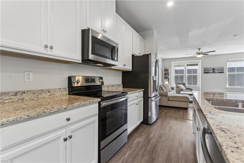 Photo 23 of 50 residential for sale in Norfolk virginia