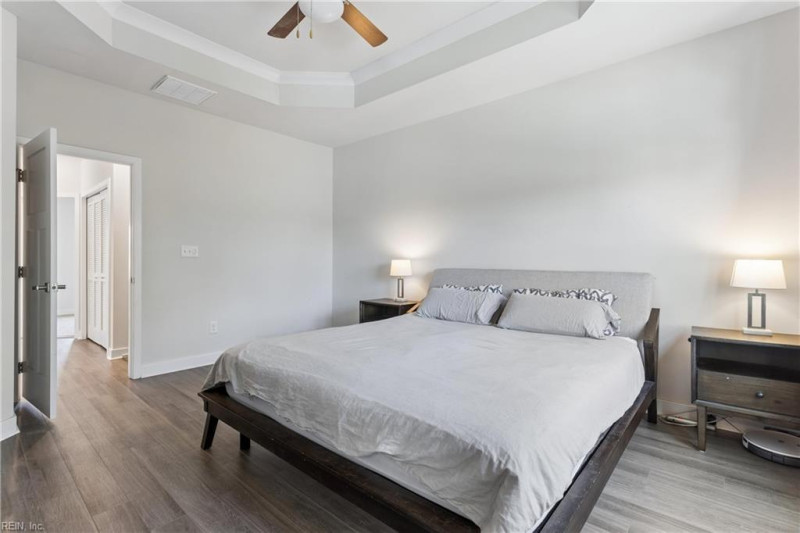 Photo 27 of 50 residential for sale in Norfolk virginia