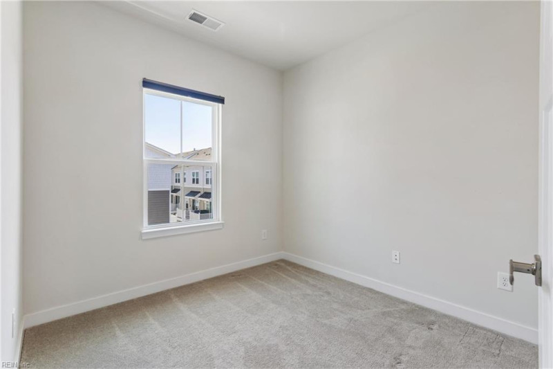 Photo 36 of 50 residential for sale in Norfolk virginia