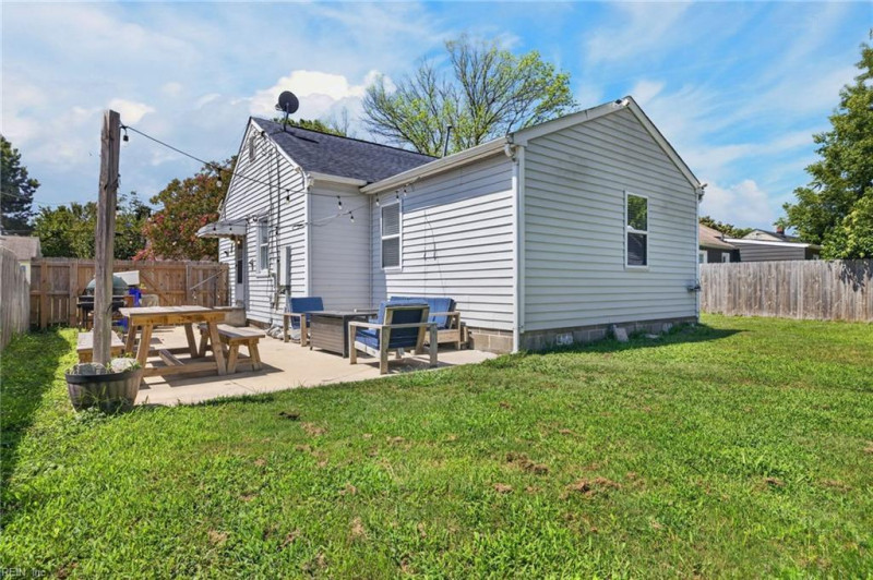 Photo 22 of 27 residential for sale in Norfolk virginia Photo 22 of 27 residential for sale in Norfolk virginia