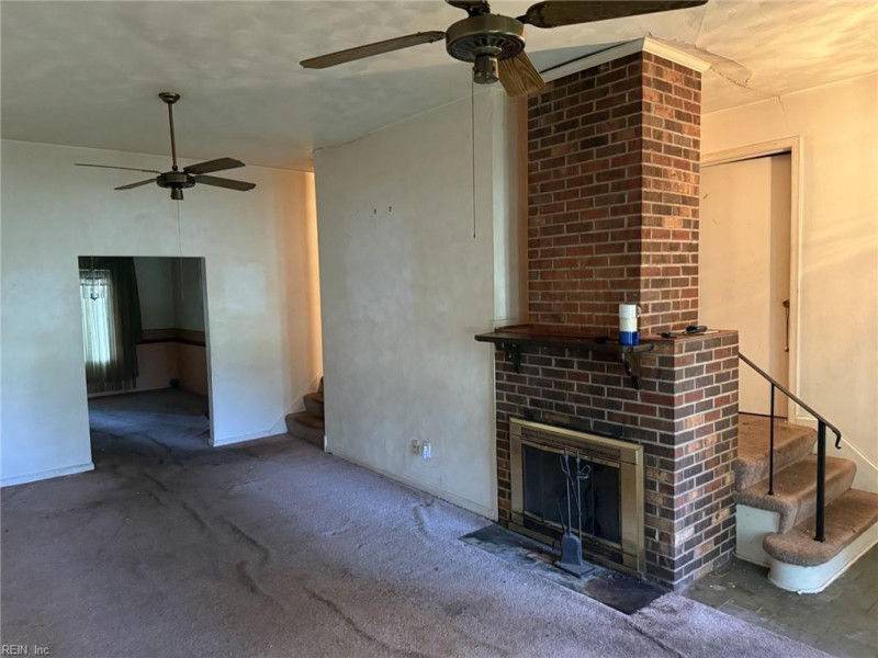 Photo 7 of 30 residential for sale in Newport News virginia Photo 7 of 30 residential for sale in Newport News virginia