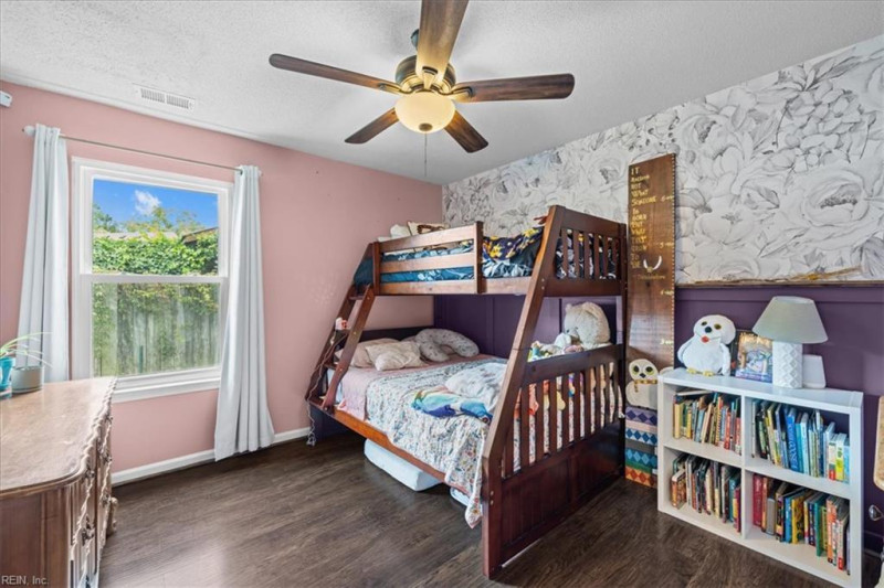 Photo 23 of 49 residential for sale in Virginia Beach virginia