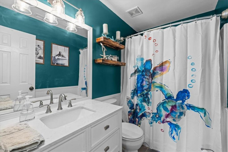 Photo 26 of 49 residential for sale in Virginia Beach virginia