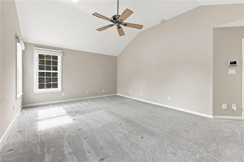 Photo 20 of 42 residential for sale in Chesapeake virginia