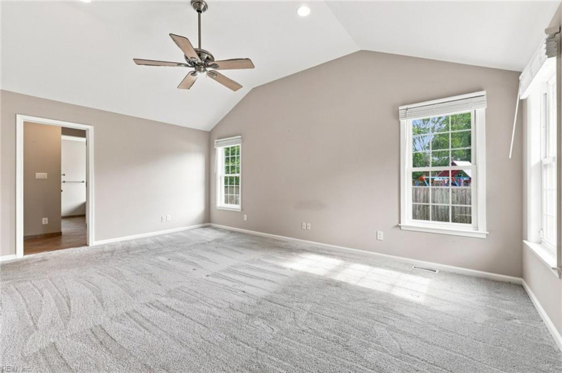 Photo 21 of 42 residential for sale in Chesapeake virginia