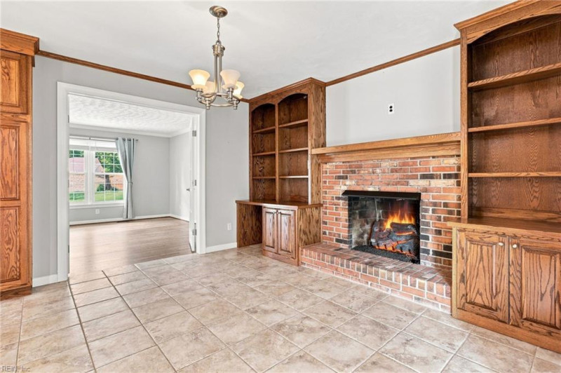 Photo 26 of 42 residential for sale in Chesapeake virginia